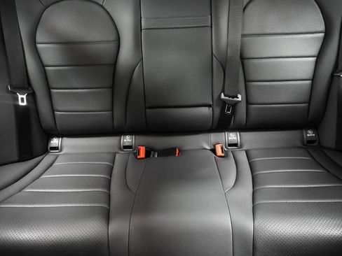 Used 2020 Mercedes-Benz C 300 Sedan image 18