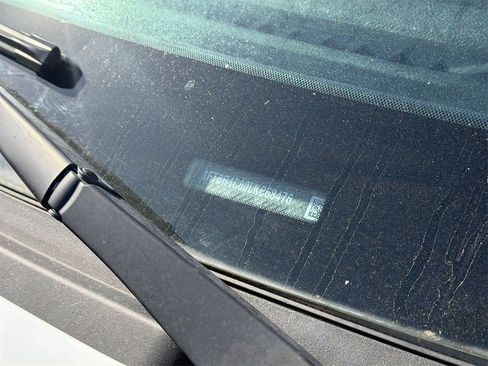 Used 2020 Ford Transit 250 Medium Roof image 6