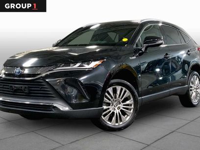 Used 2021 Toyota Venza XLE w/ Softex Package