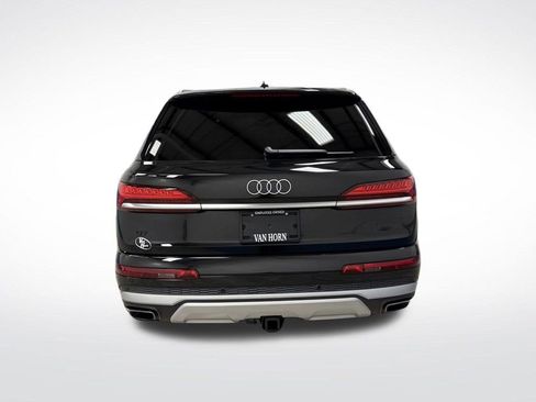 Used 2025 Audi Q7 3.0T Prestige w/ Prestige Package image 15