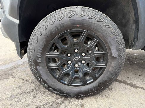 Used 2025 Chevrolet Colorado Trail Boss image 56