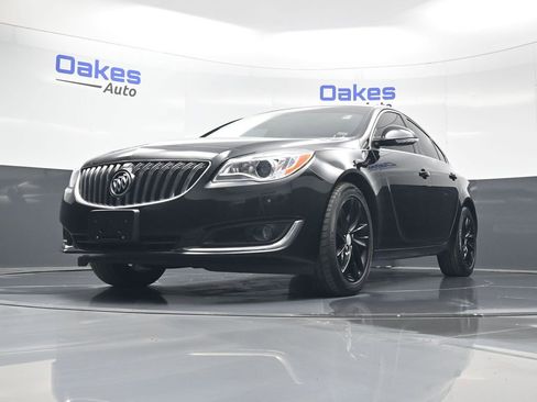 Used 2016 Buick Regal Premium w/ Driver Confidence Package #1 image 40