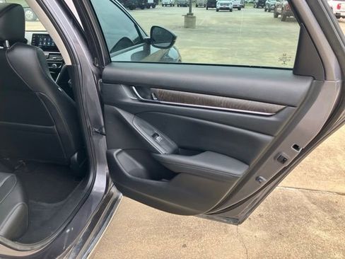 Used 2021 Honda Accord EX-L image 15