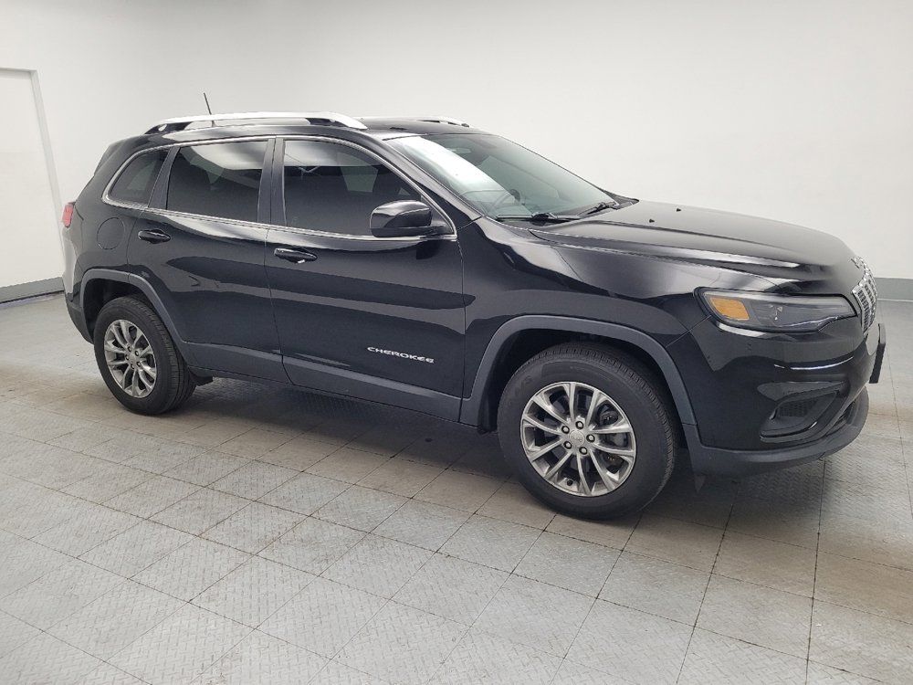Used 2019 Jeep Cherokee Latitude Plus w/ Comfort/Convenience Group AWD/4WD image 11