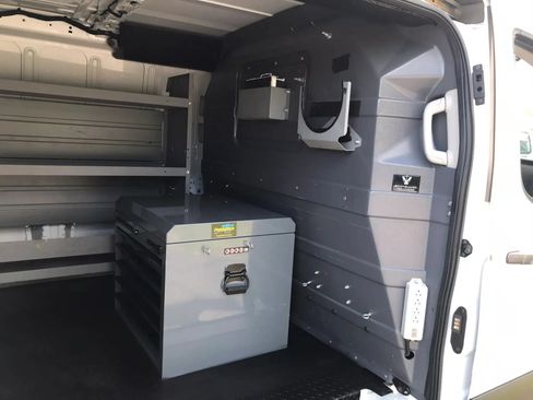 Used 2020 Ford Transit 250 Low Roof AWD image 47