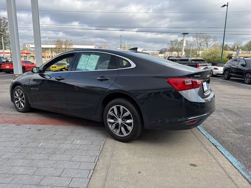 Used 2023 Chevrolet Malibu LT FWD image 4