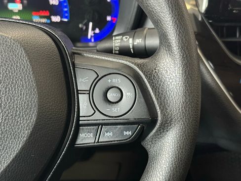 Used 2020 Toyota Corolla LE image 13