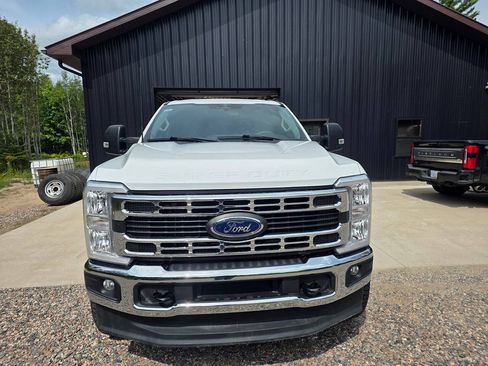 Used 2023 Ford F350 XL w/ XL Off-Road Package AWD/4WD image 12