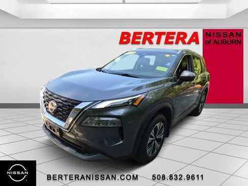 Used 2023 Nissan Rogue SL w/ SL Premium Package AWD/4WD image 5