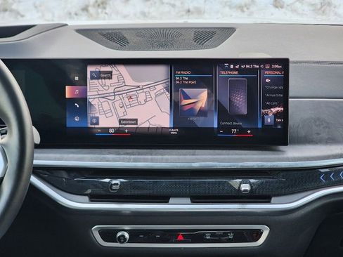 Used 2023 BMW X7 xDrive40i w/ M Sport Package image 27