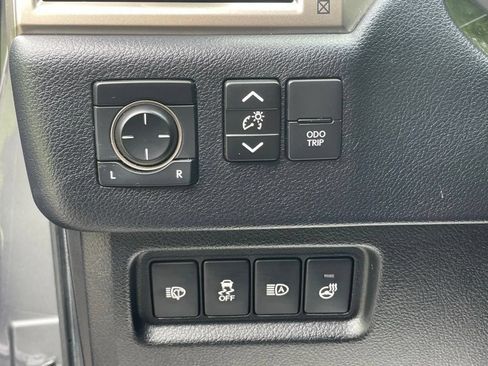 Used 2021 Lexus GX 460 Premium w/ Premium Package AWD/4WD image 31