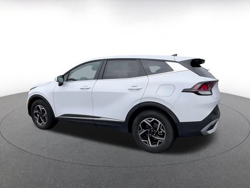 Used 2025 Kia Sportage LX FWD image 10