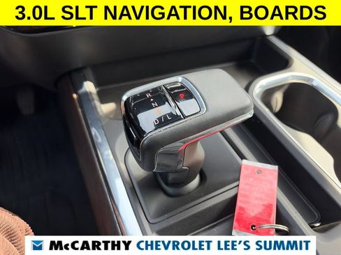Used 2024 GMC Sierra 1500 SLT w/ SLT Premium Plus Package AWD/4WD image 9