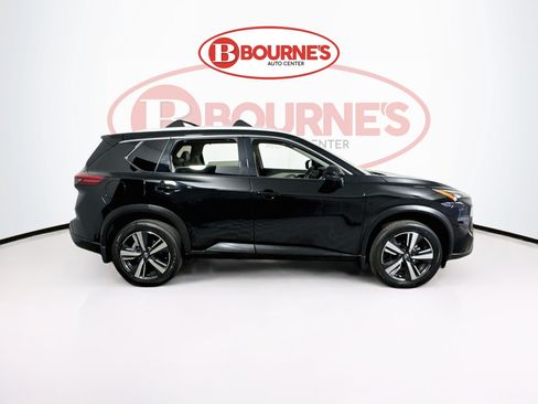 Used 2024 Nissan Rogue SL w/ SL Premium Package AWD/4WD image 12