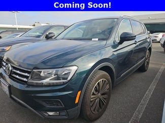 Used 2019 Volkswagen Tiguan SEL image 1