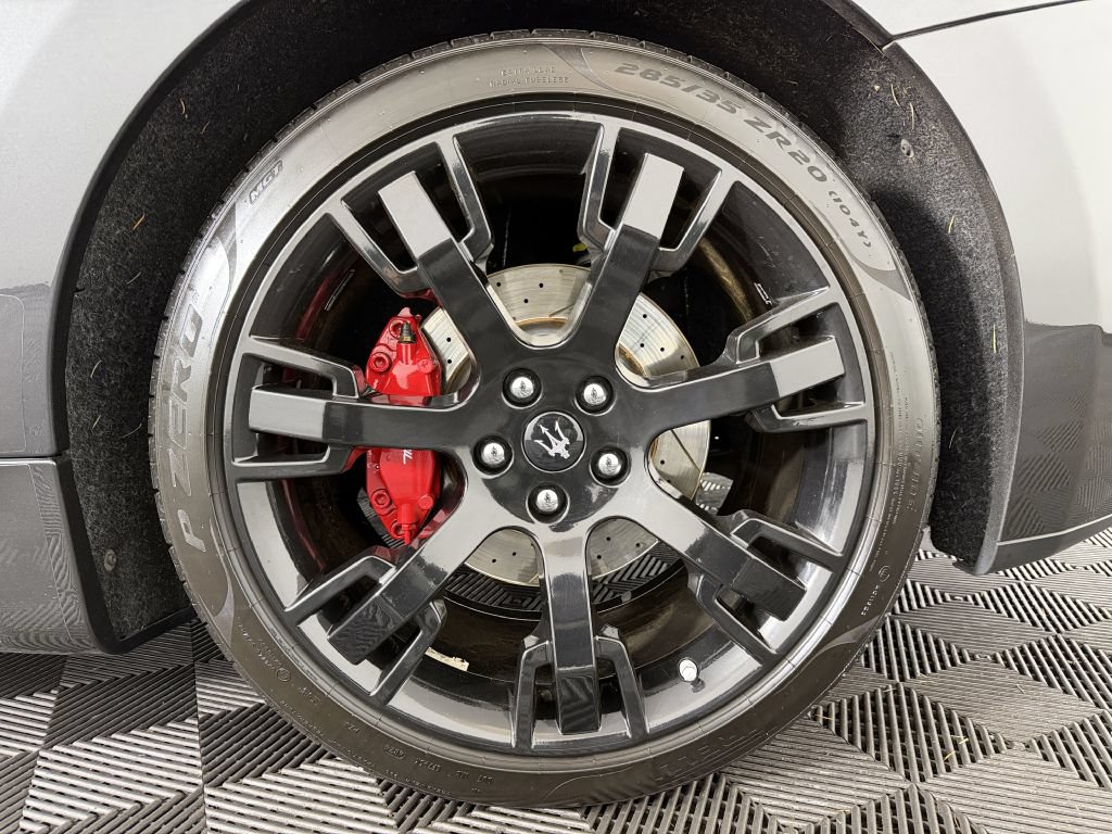 Used 2017 Maserati GranTurismo Sport RWD image 53