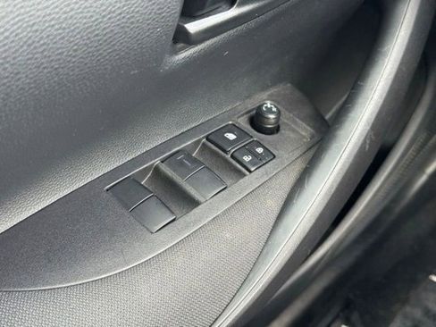 Certified 2025 Toyota Corolla LE FWD image 28