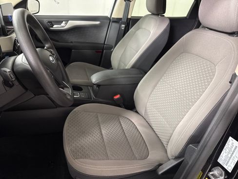 Used 2020 Ford Escape SE FWD image 11