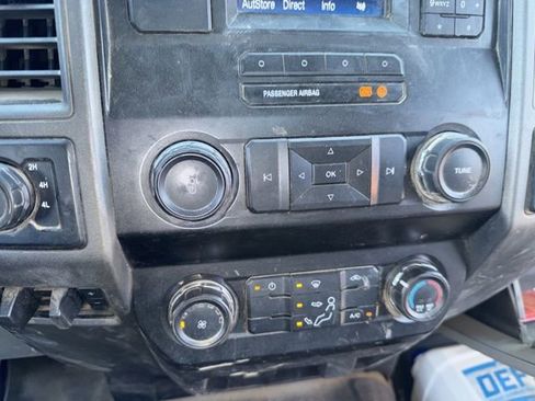 Used 2019 Ford F550 4x4 Regular Cab Super Duty image 43