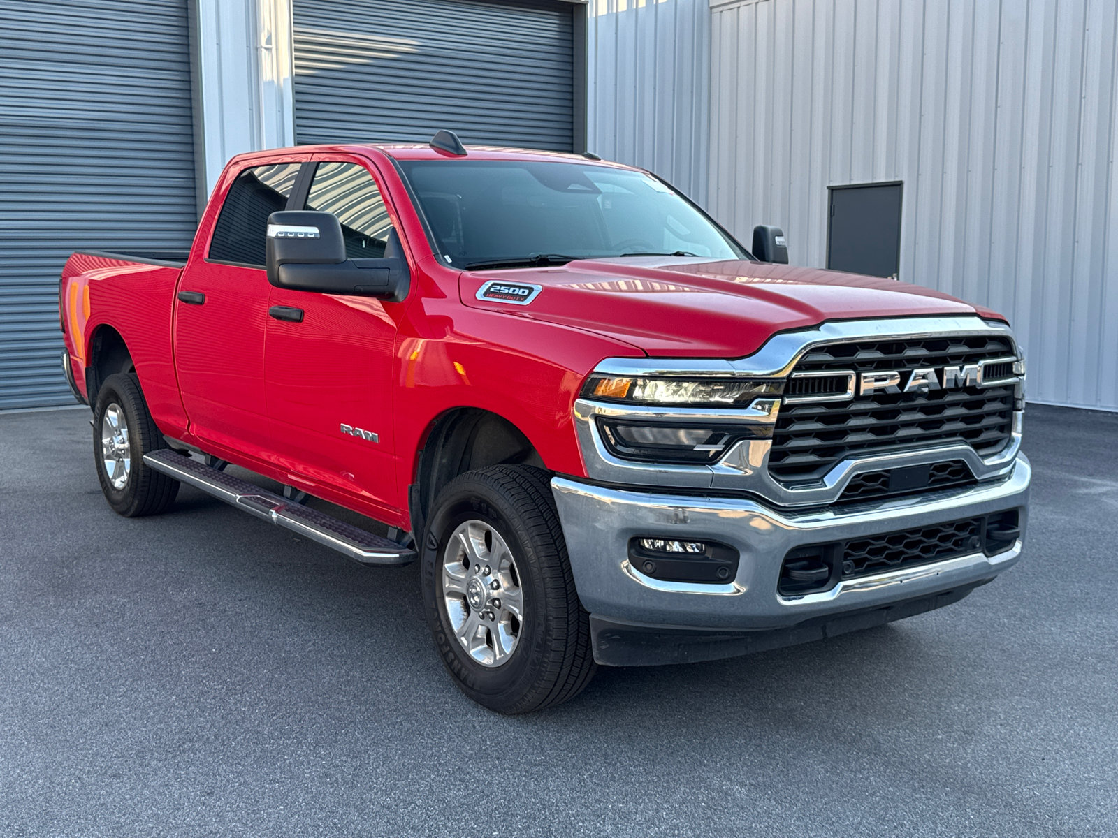 Used 2026 RAM 2500 Big Horn AWD/4WD image 3