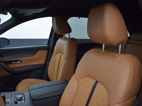 New 2025 MAZDA CX-70 3.3 Turbo S w/ Premium Plus image 12