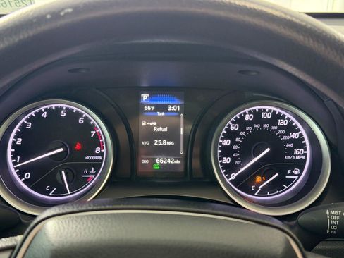 Used 2022 Toyota Camry LE FWD image 20