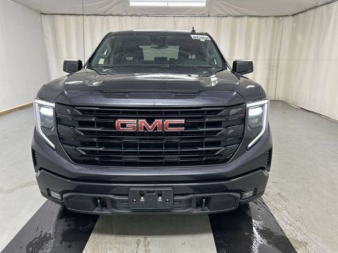 Used 2022 GMC Sierra 1500 Elevation AWD/4WD image 3