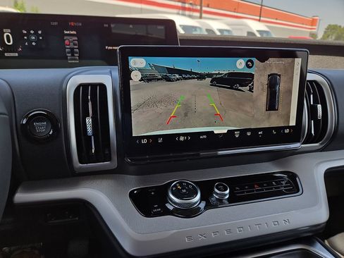 New 2027 Ford Expedition Active RWD image 24