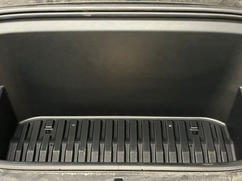 Used 2021 Tesla Model Y Long Range image 29