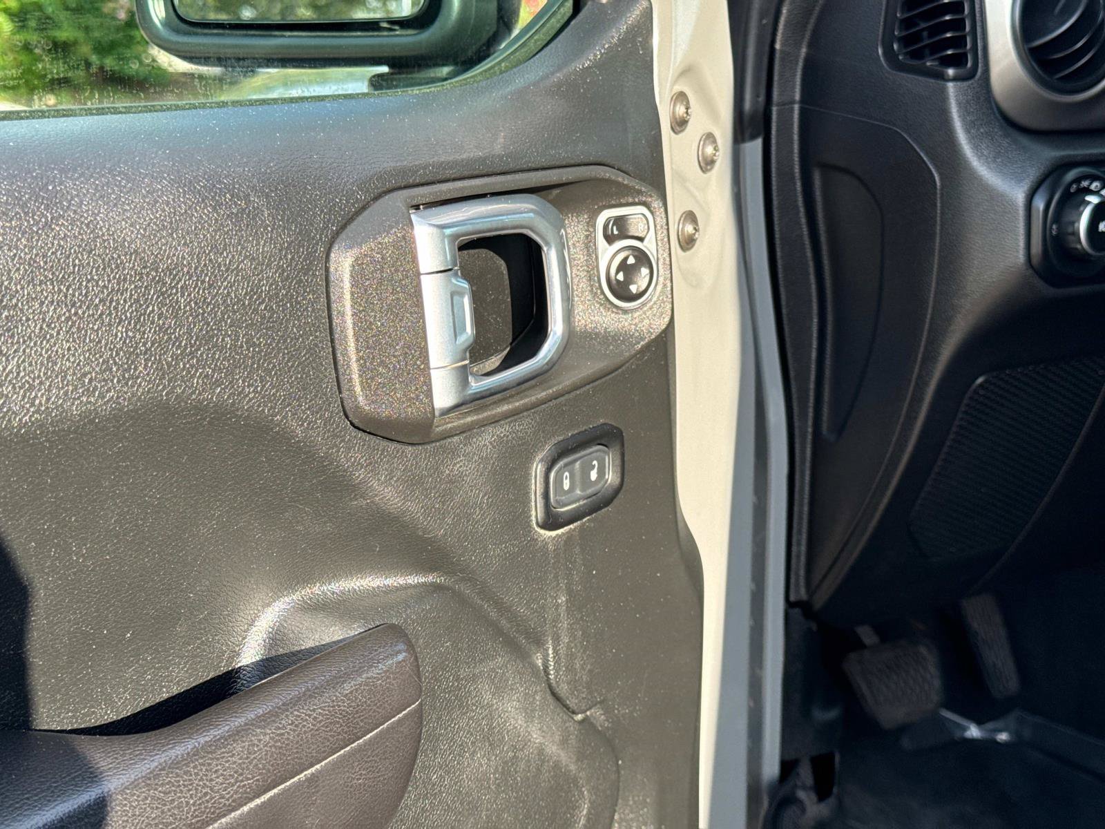 Certified 2021 Jeep Wrangler Unlimited Sport AWD/4WD image 17