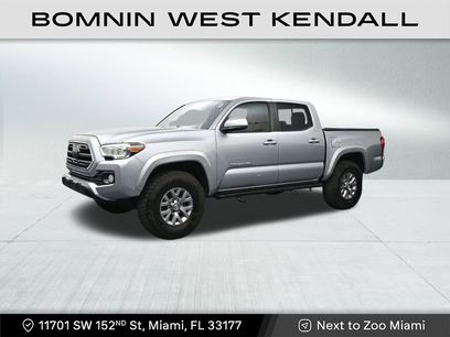 Used 2019 Toyota Tacoma SR5 w/ SR5 Appearance Package (SM)