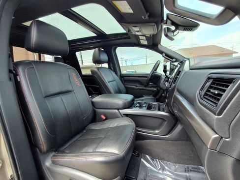 Used 2021 Nissan Titan PRO-4X w/ Pro-4x Convenience Package AWD/4WD image 50