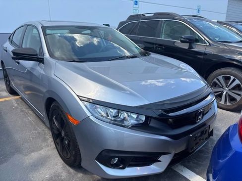 Used 2018 Honda Civic EX-T image 11