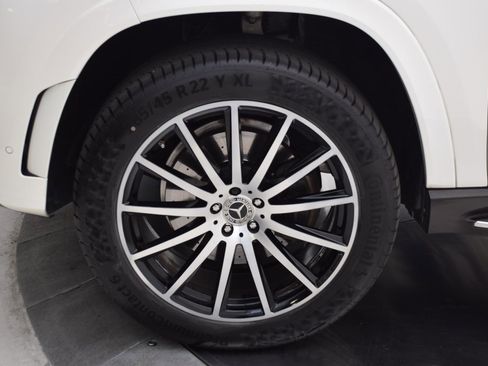 Certified 2022 Mercedes-Benz GLS 450 4MATIC image 11