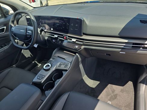 New 2026 Kia Sportage EX AWD/4WD image 12