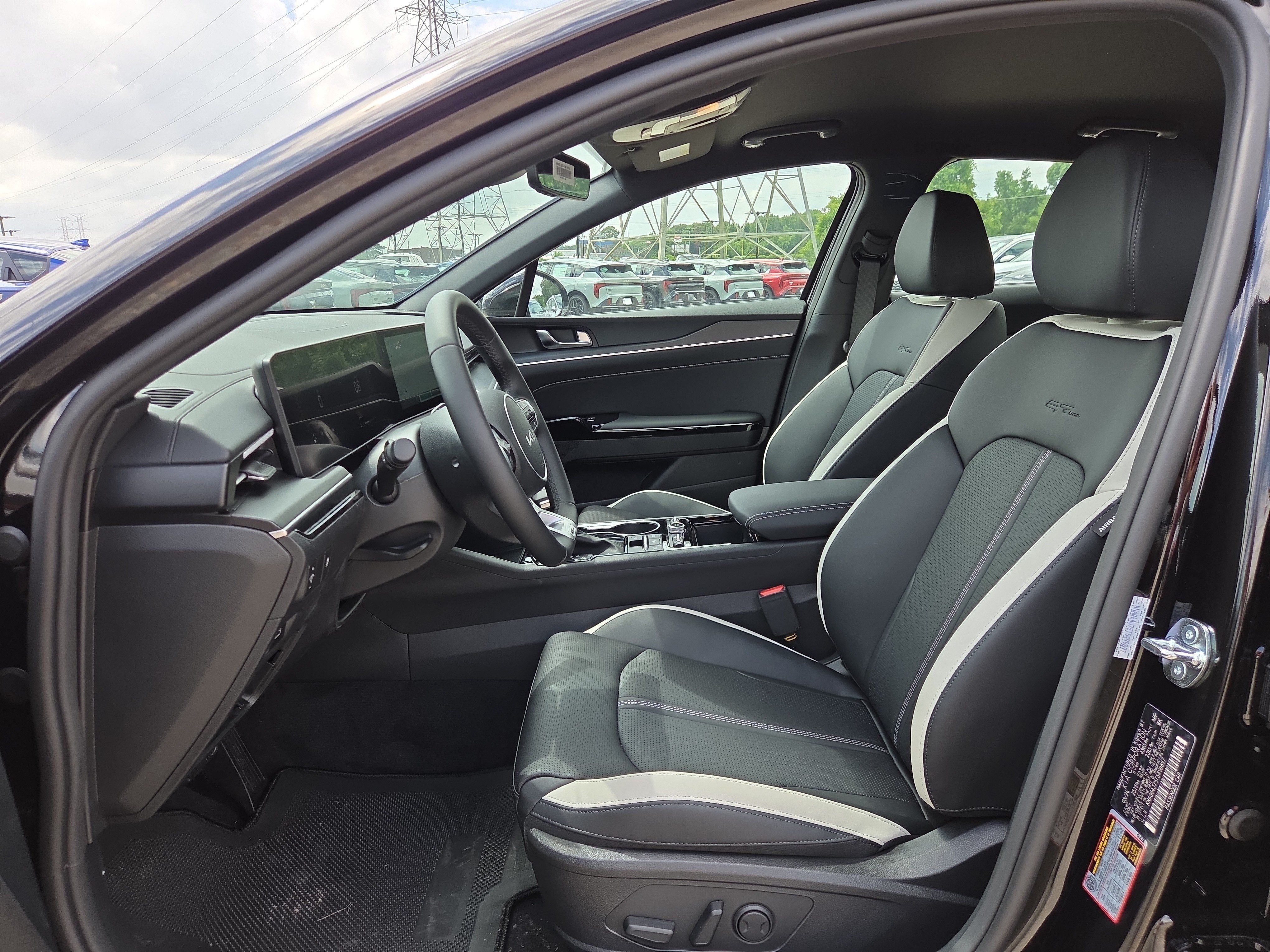 New 2026 Kia K5 GT-Line FWD image 5