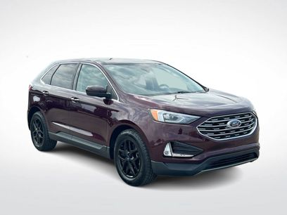Used 2021 Ford Edge SEL w/ Convenience Package