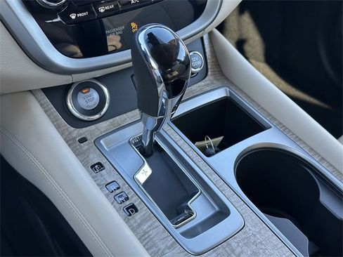 Certified 2024 Nissan Murano SL image 32