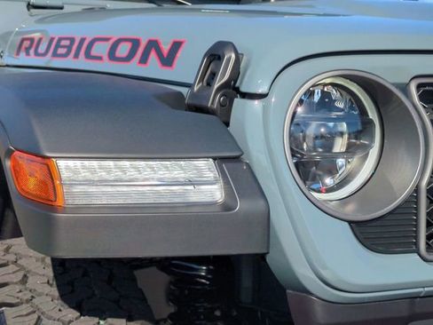 New 2026 Jeep Wrangler Unlimited Rubicon AWD/4WD image 10