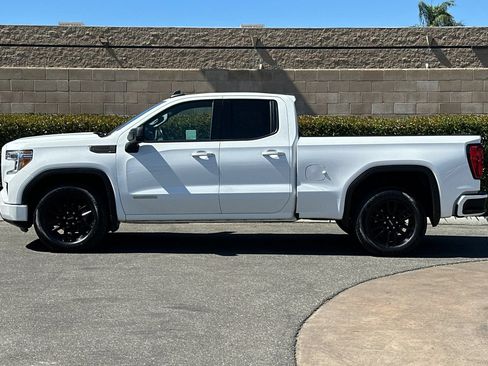 Certified 2022 GMC Sierra 1500 Elevation RWD image 7
