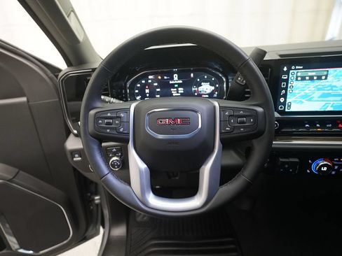 Used 2026 GMC Sierra 1500 Elevation AWD/4WD image 4