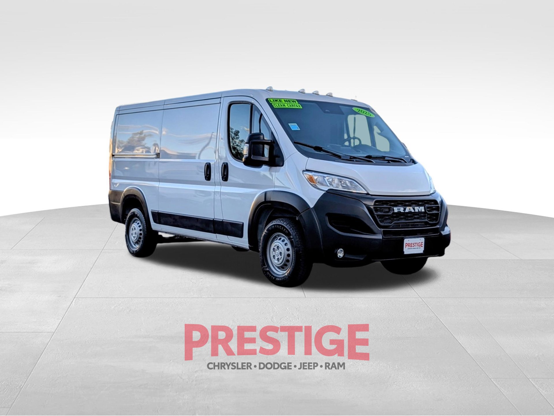 Used 2025 RAM ProMaster 2500 w/ Convenience Group FWD image 5