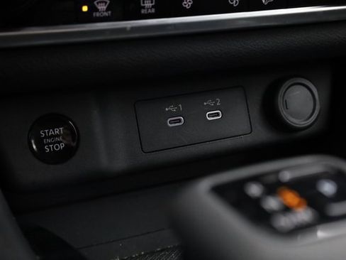 Certified 2026 Nissan Rogue SV image 19