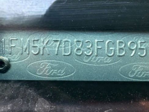 Used 2015 Ford Explorer XLT w/ Equipment Group 202B image 19