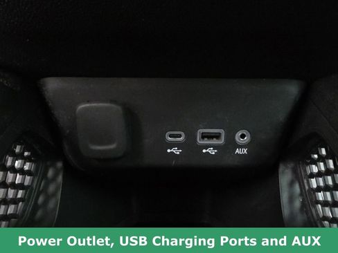 Certified 2021 Chevrolet TrailBlazer LT w/ Convenience Package image 33