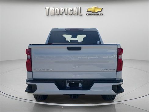 New 2026 Chevrolet Silverado 1500 Custom image 4