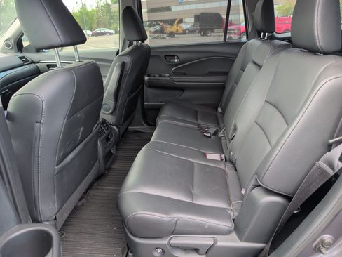 Used 2022 Honda Pilot Special Edition image 7