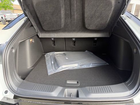 New 2026 Buick Envista Sport Touring image 33