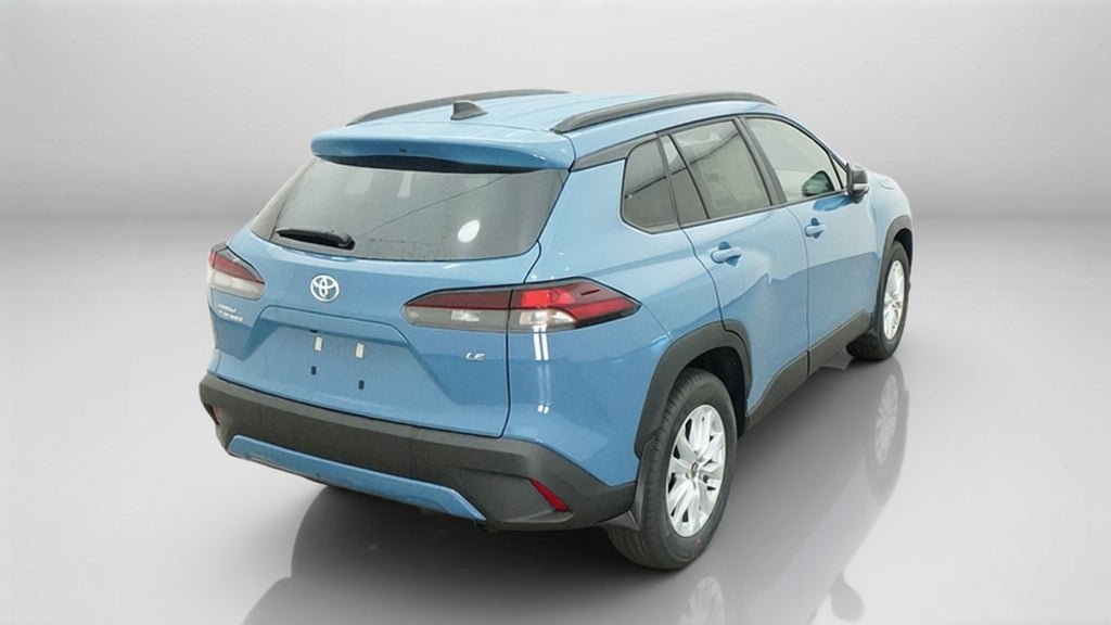 New 2026 Toyota Corolla Cross LE w/ Moonroof Package FWD image 8