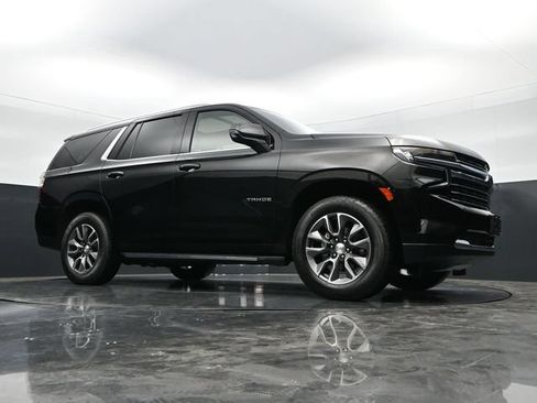 Used 2023 Chevrolet Tahoe LT w/ LT Signature Plus Package AWD/4WD image 38